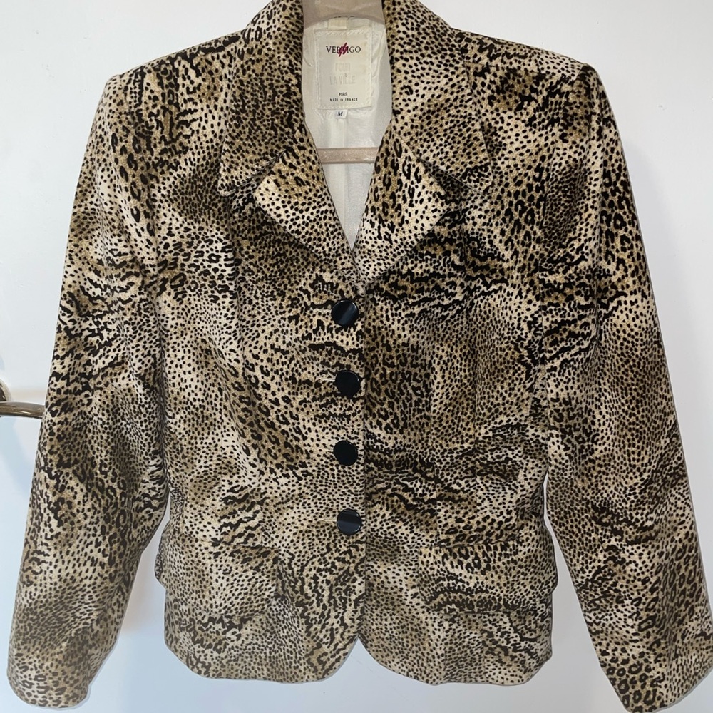 Vertigo Paris Leopard Print Blazer